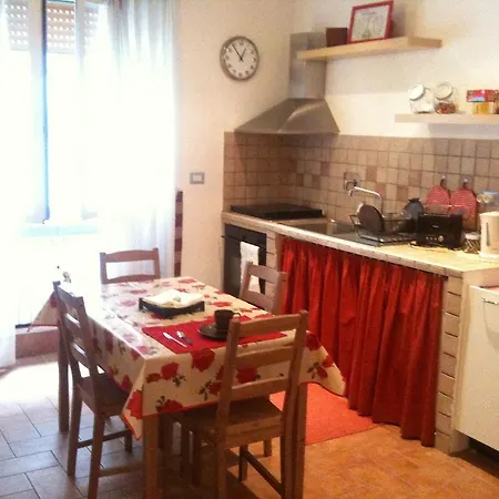 לינה וארוחת בוקר Casa Degli Ubaldi